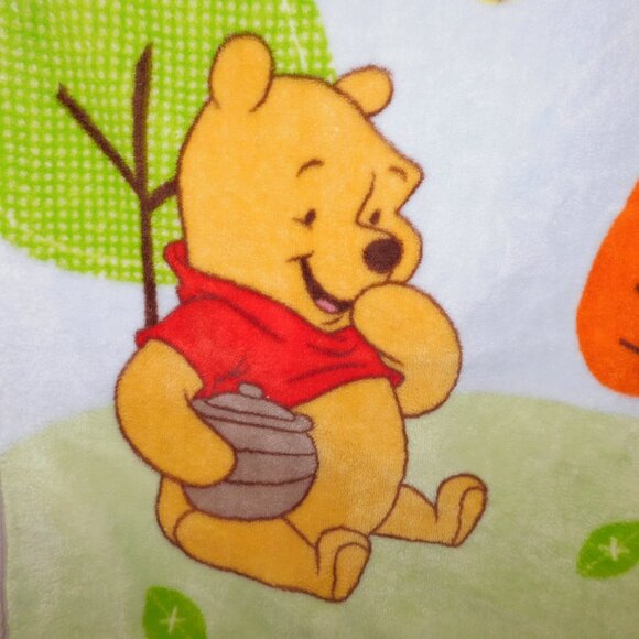 Disney Winnie the Pooh Honey Pot Bumble Bee Vintage Fleece Baby Blanket 30 x 39 - Picture 3 of 8